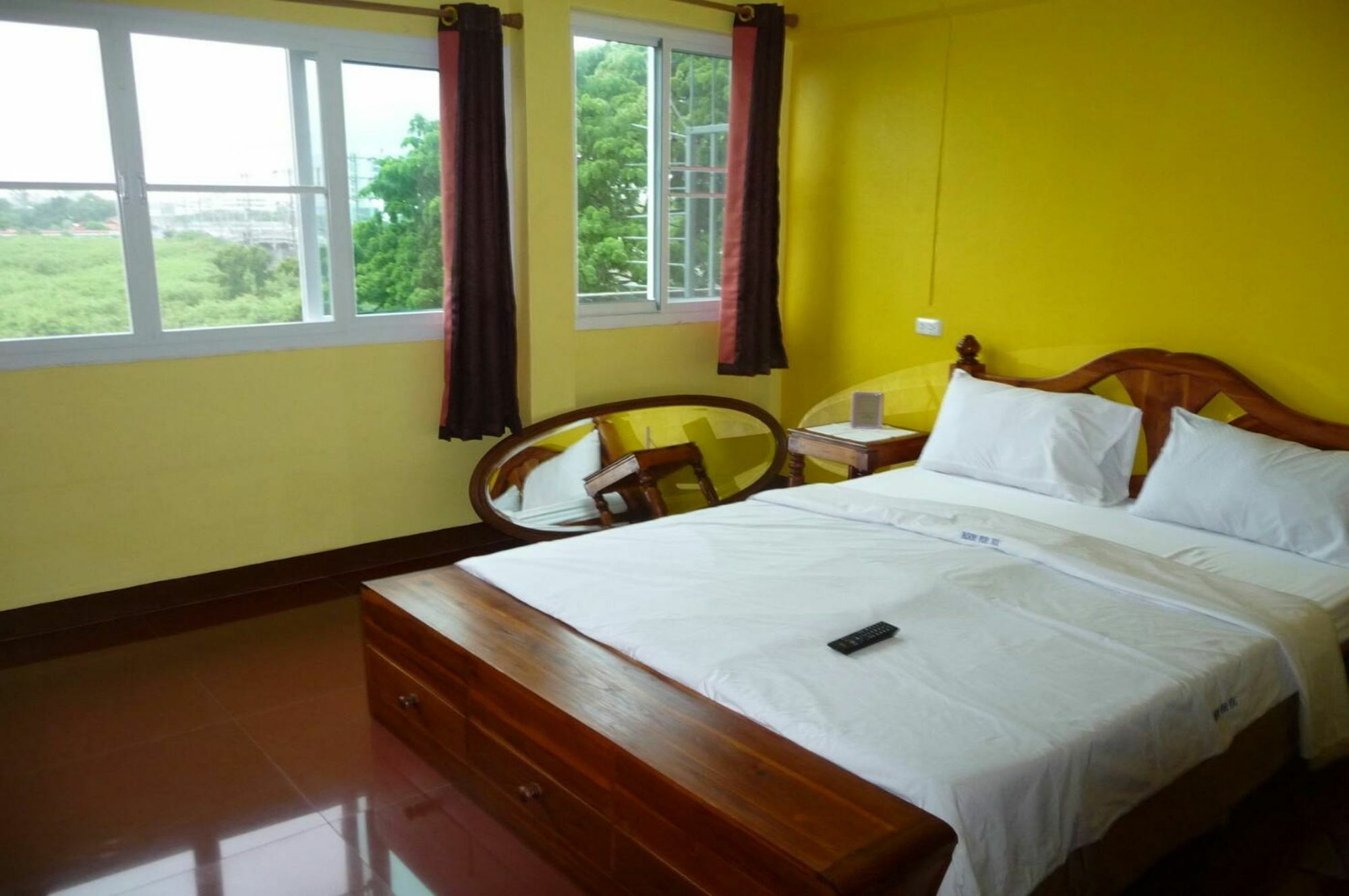 Room For You Bangkok Exterior photo